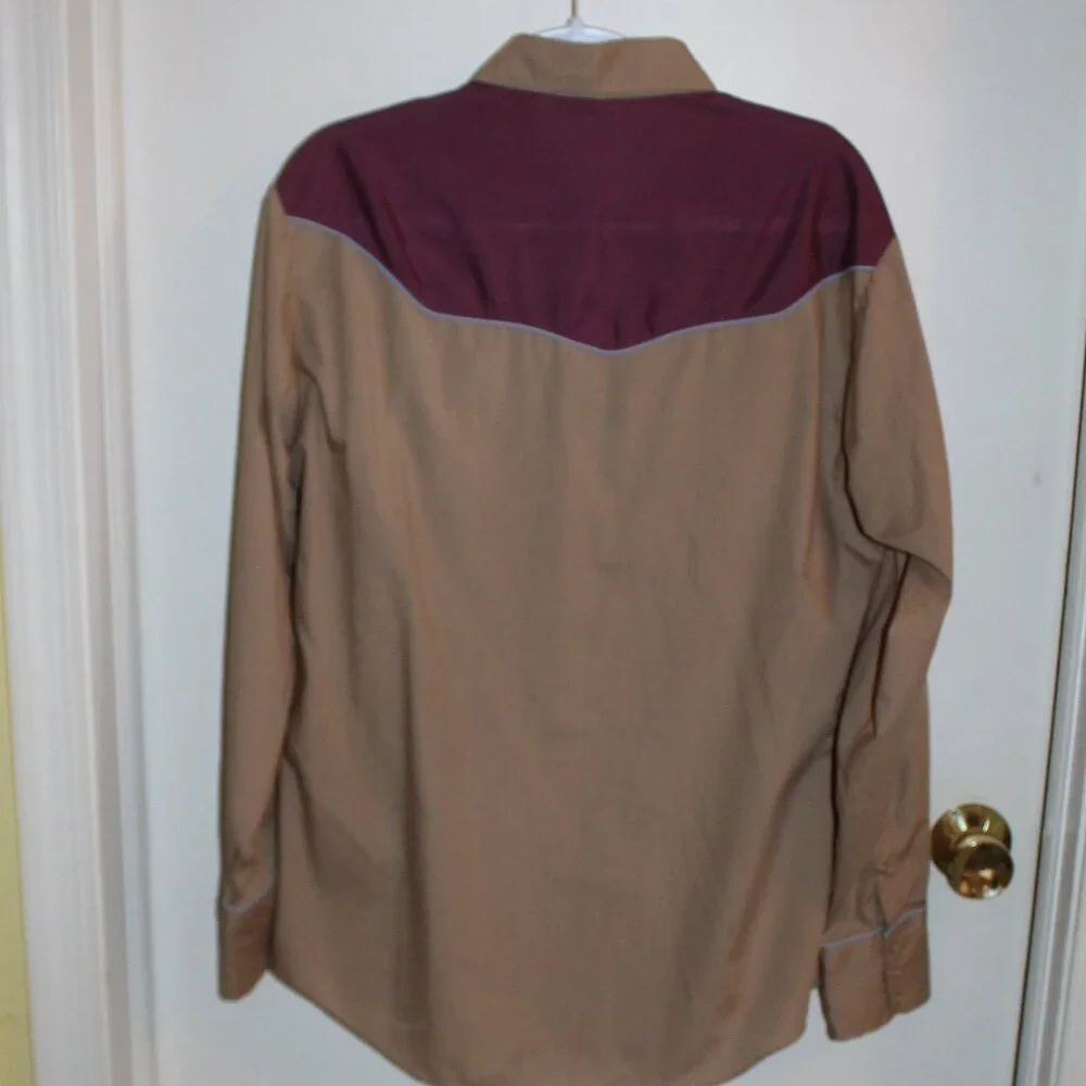 Vintage Levi's Men's Tan/Purple/Lt Blue Pearl Snap Buttons Long Sleeve Shirt